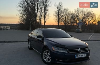 Седан Volkswagen Passat 2012 в Запорожье