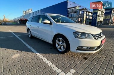 Универсал Volkswagen Passat 2011 в Дубно