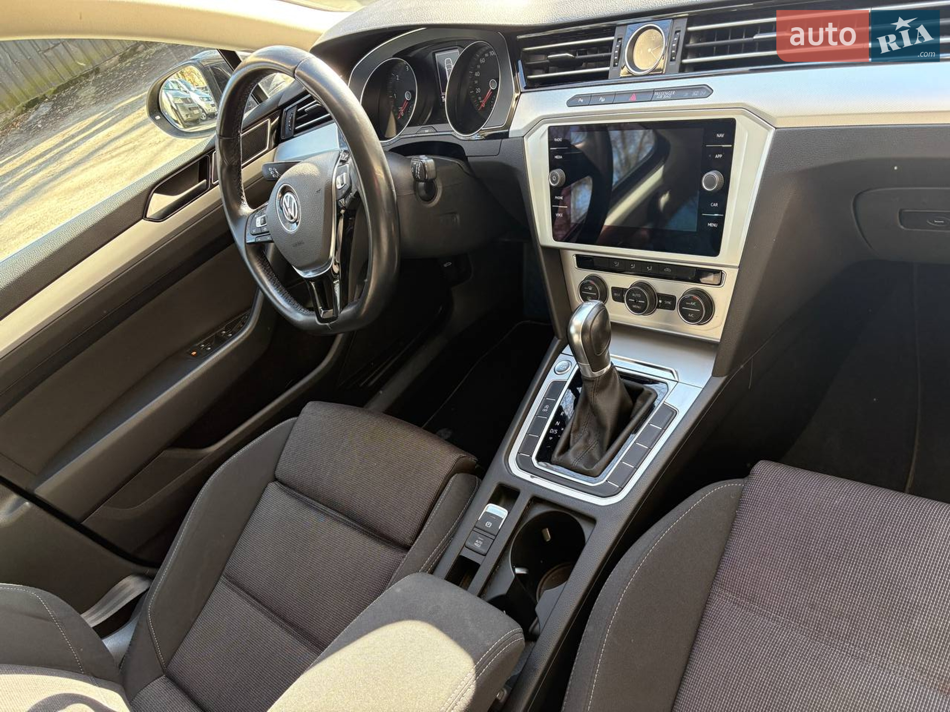 2019 Volkswagen Passat - мініатюра 9