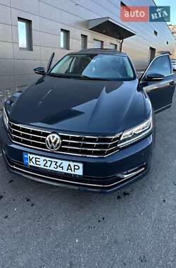 Седан Volkswagen Passat 2017 в Кривому Розі