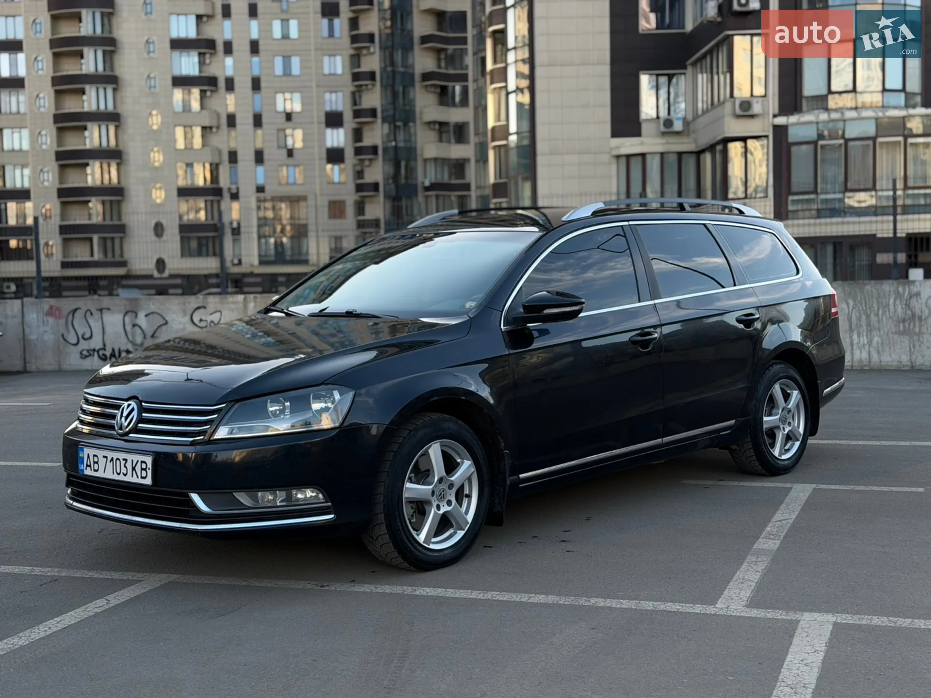 2010 Volkswagen Passat - фото 1