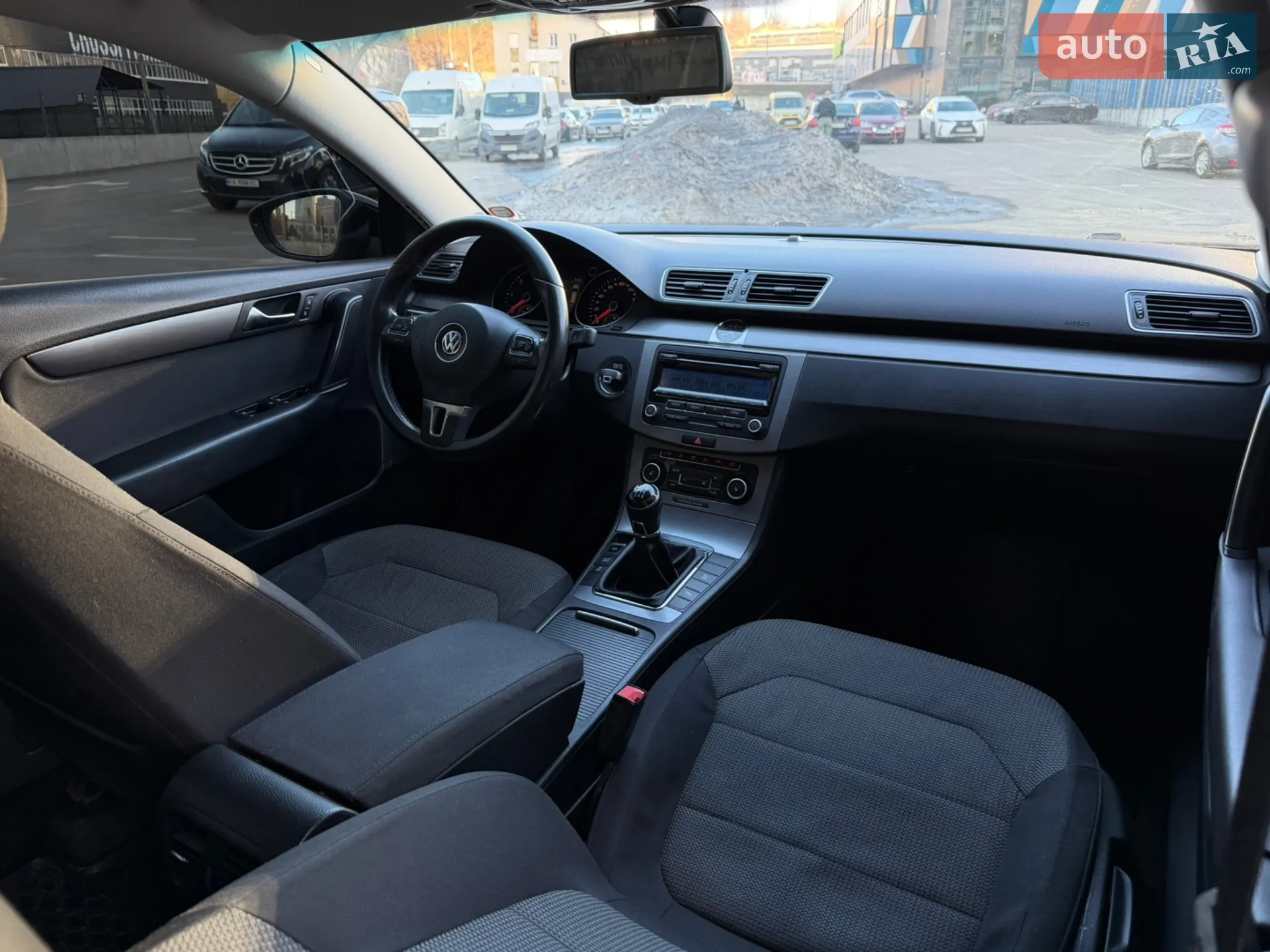 2010 Volkswagen Passat - мініатюра 17