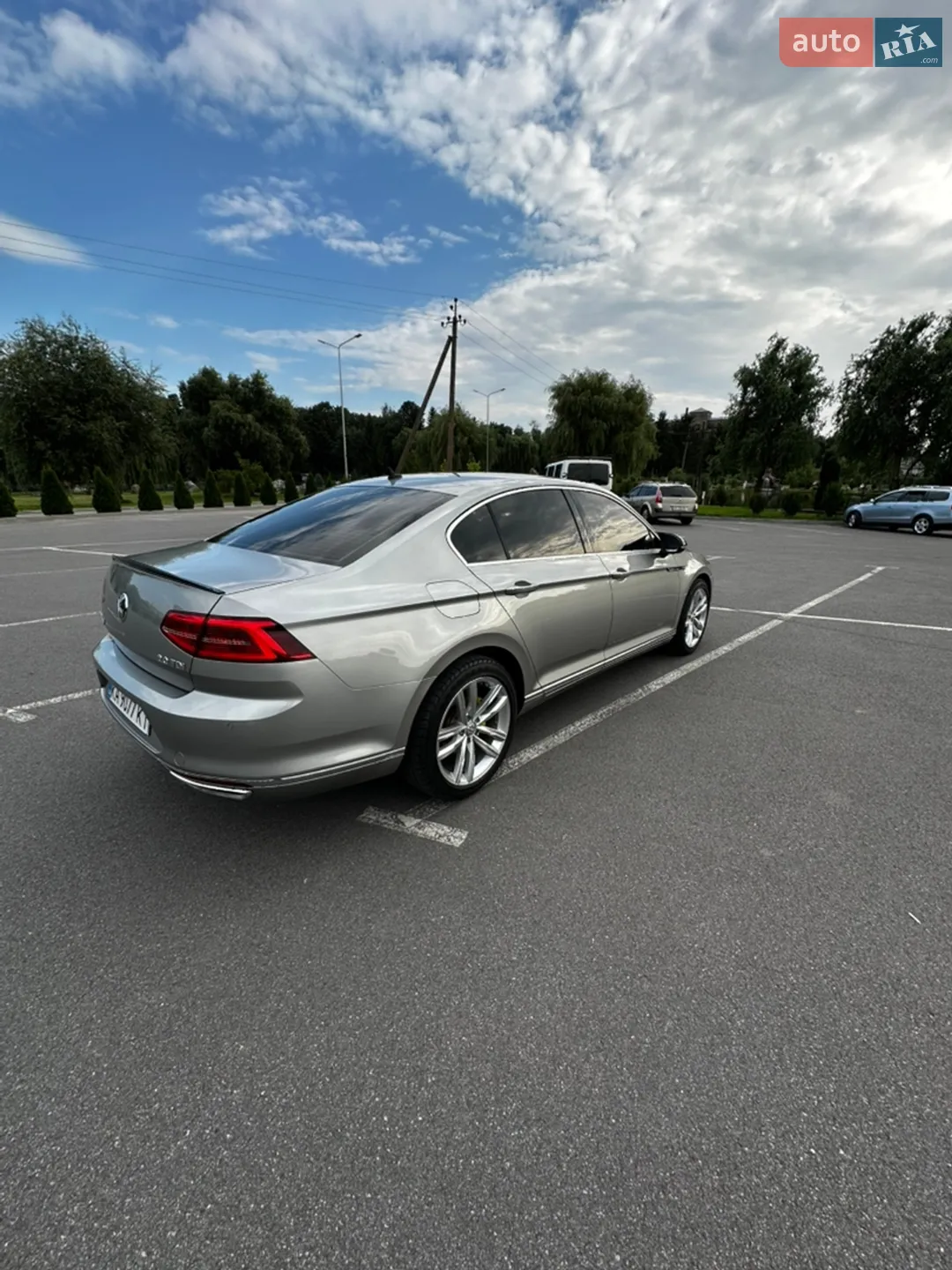 2016 Volkswagen Passat - мініатюра 9