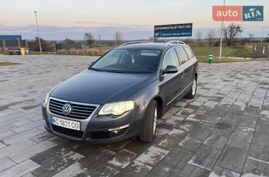 Універсал Volkswagen Passat 2009 в Радивиліві