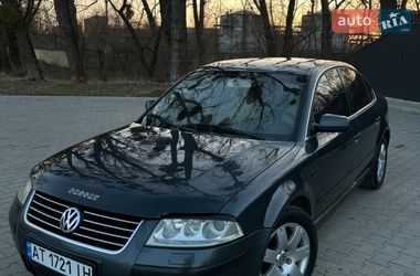Седан Volkswagen Passat 2001 в Чернівцях