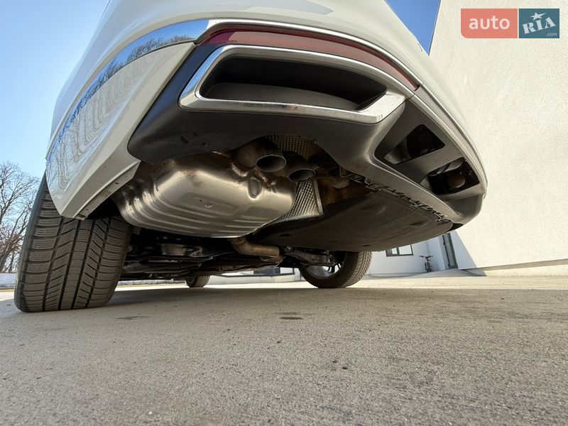 Универсал Volkswagen Passat 2022 в Луцке