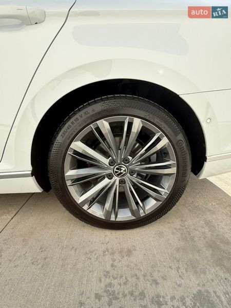 Универсал Volkswagen Passat 2022 в Луцке