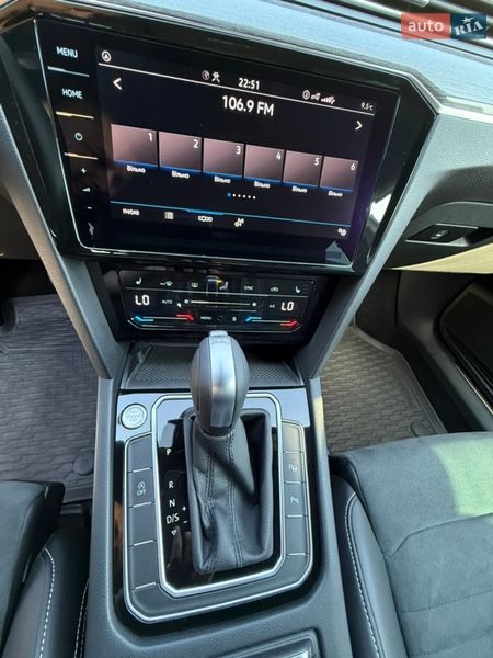 Универсал Volkswagen Passat 2022 в Луцке