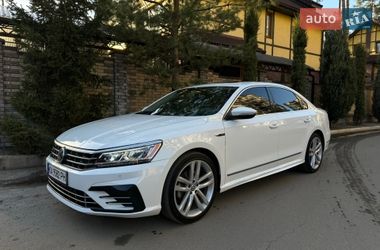 Седан Volkswagen Passat 2018 в Бучі