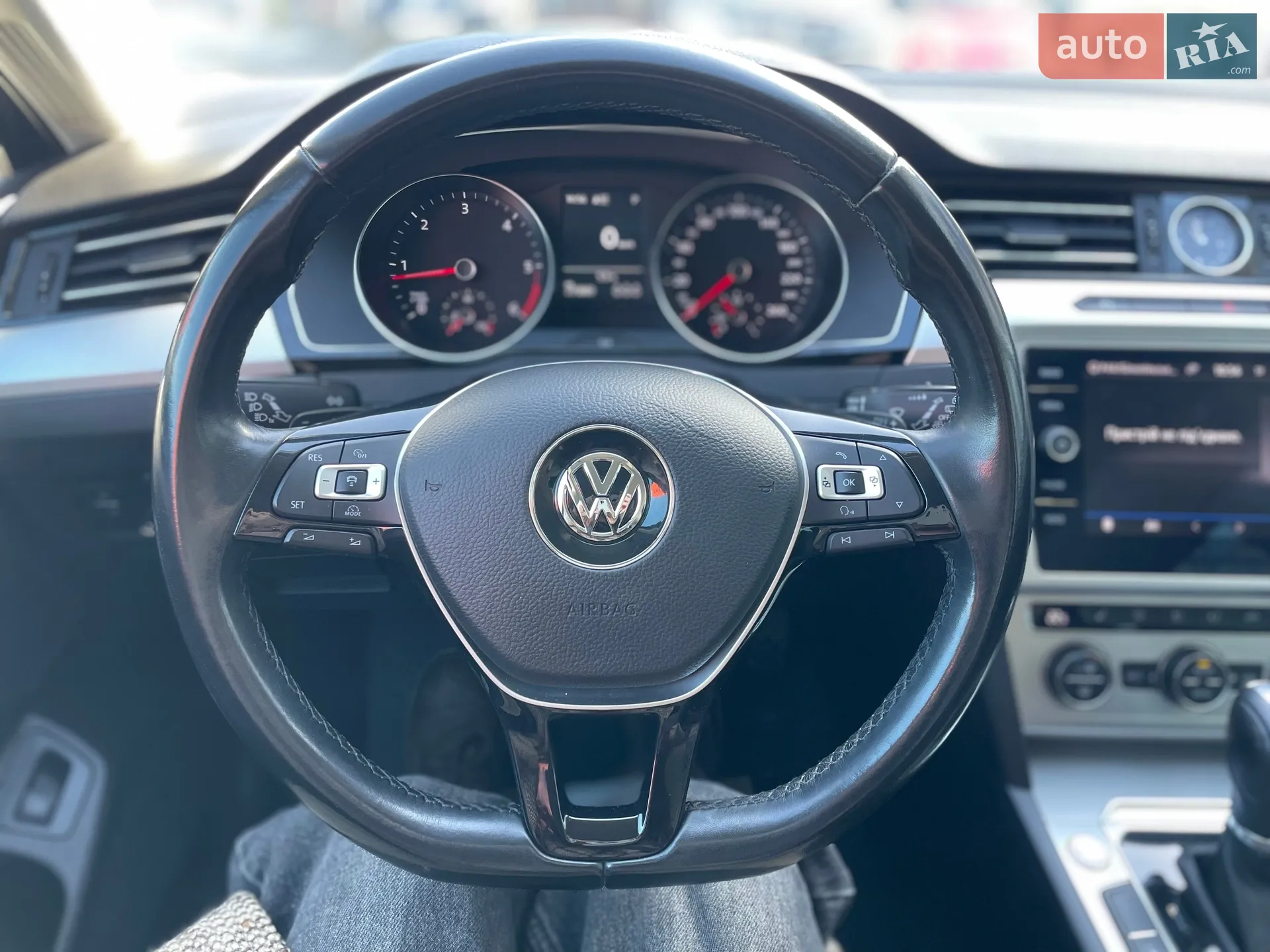2017 Volkswagen Passat - мініатюра 19