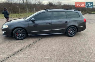 Универсал Volkswagen Passat 2010 в Ужгороде