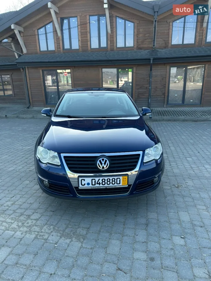 2010 Volkswagen Passat - мініатюра 20