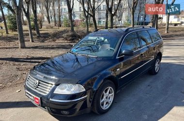 Универсал Volkswagen Passat 2002 в Киеве