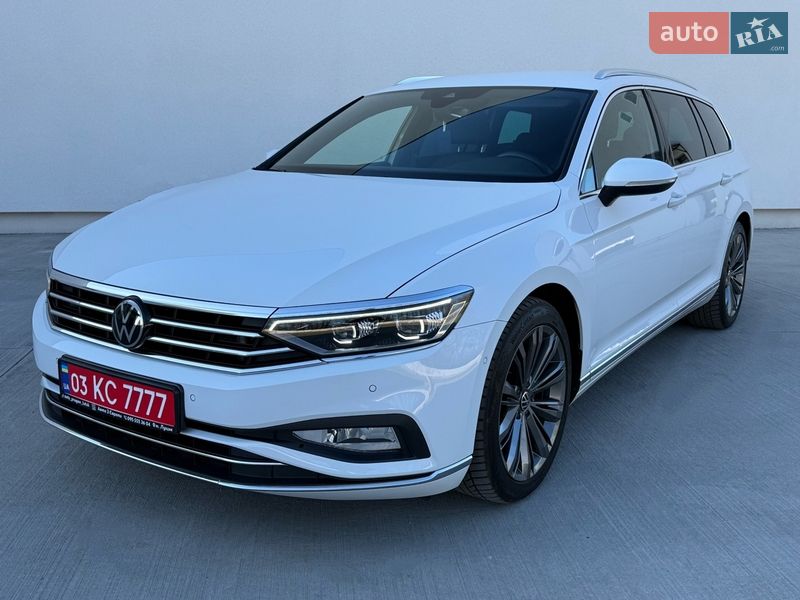 Универсал Volkswagen Passat 2022 в Луцке