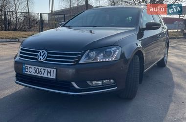 Універсал Volkswagen Passat 2012 в Шептицькому
