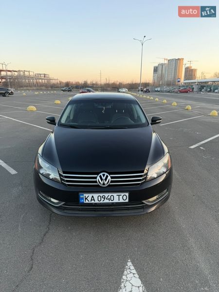 Седан Volkswagen Passat 2012 в Киеве