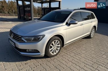 Универсал Volkswagen Passat 2015 в Львове