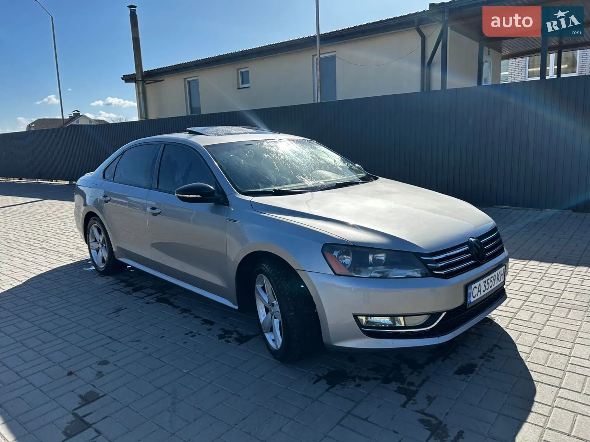 2012 Volkswagen Passat - мініатюра 2