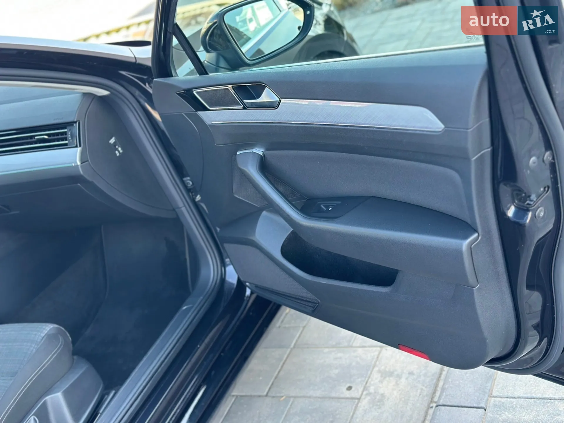 2020 Volkswagen Passat - мініатюра 18