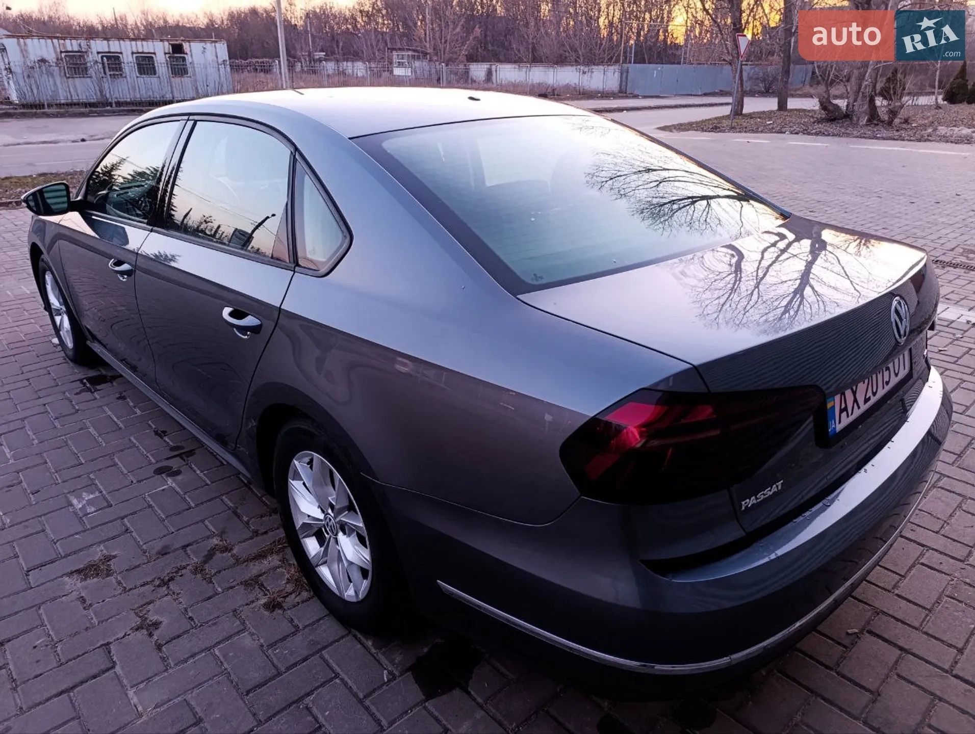 2017 Volkswagen Passat - мініатюра 2