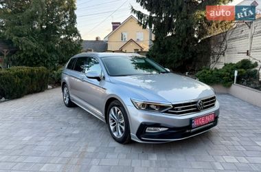 Универсал Volkswagen Passat 2021 в Житомире