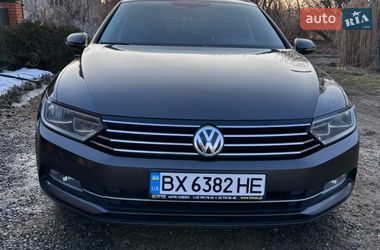 Універсал Volkswagen Passat 2016 в Хмельницькому