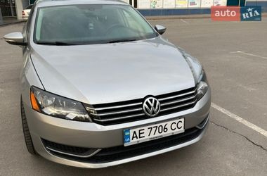 Седан Volkswagen Passat 2012 в Кривом Роге