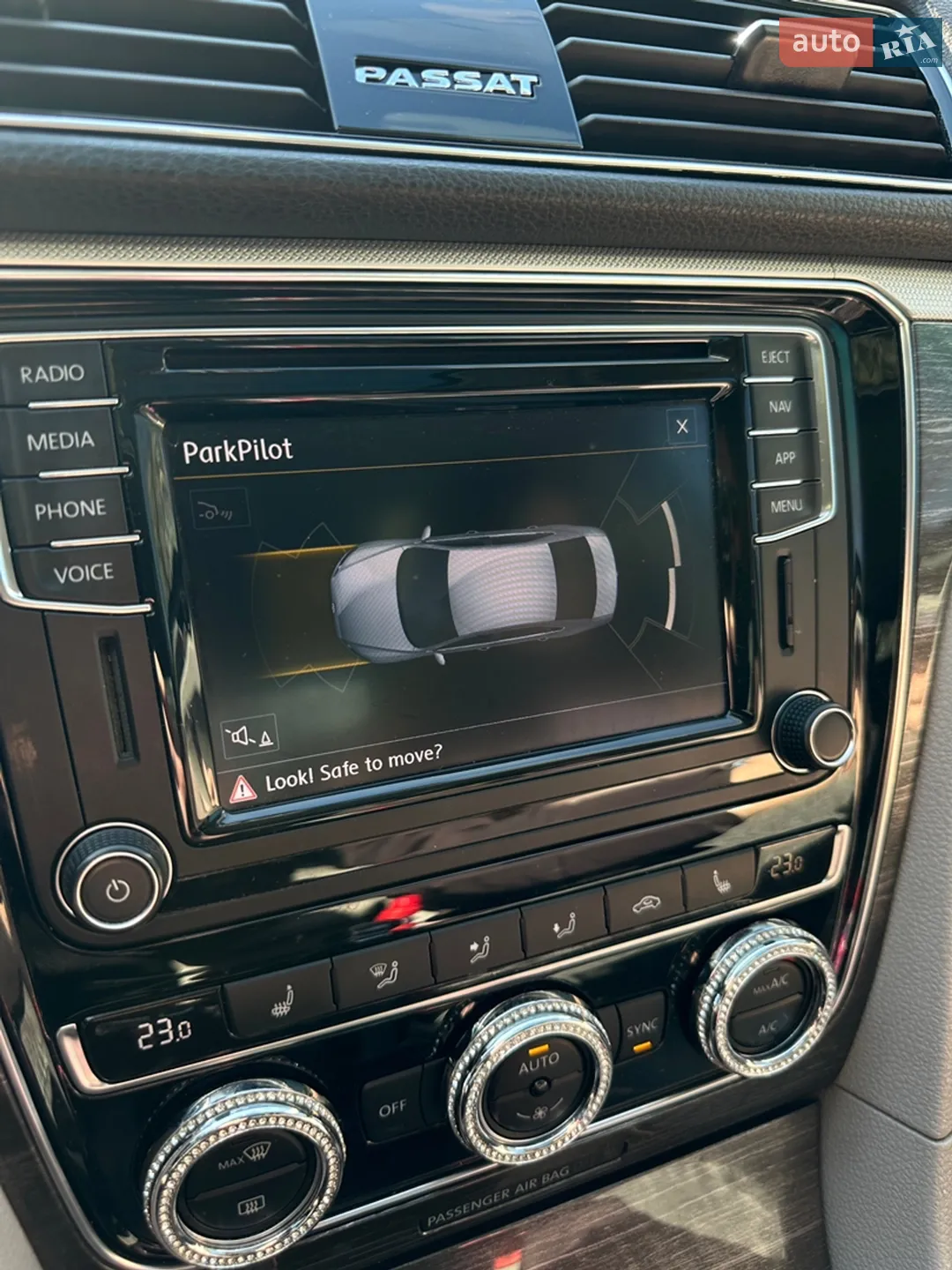 2017 Volkswagen Passat - мініатюра 29