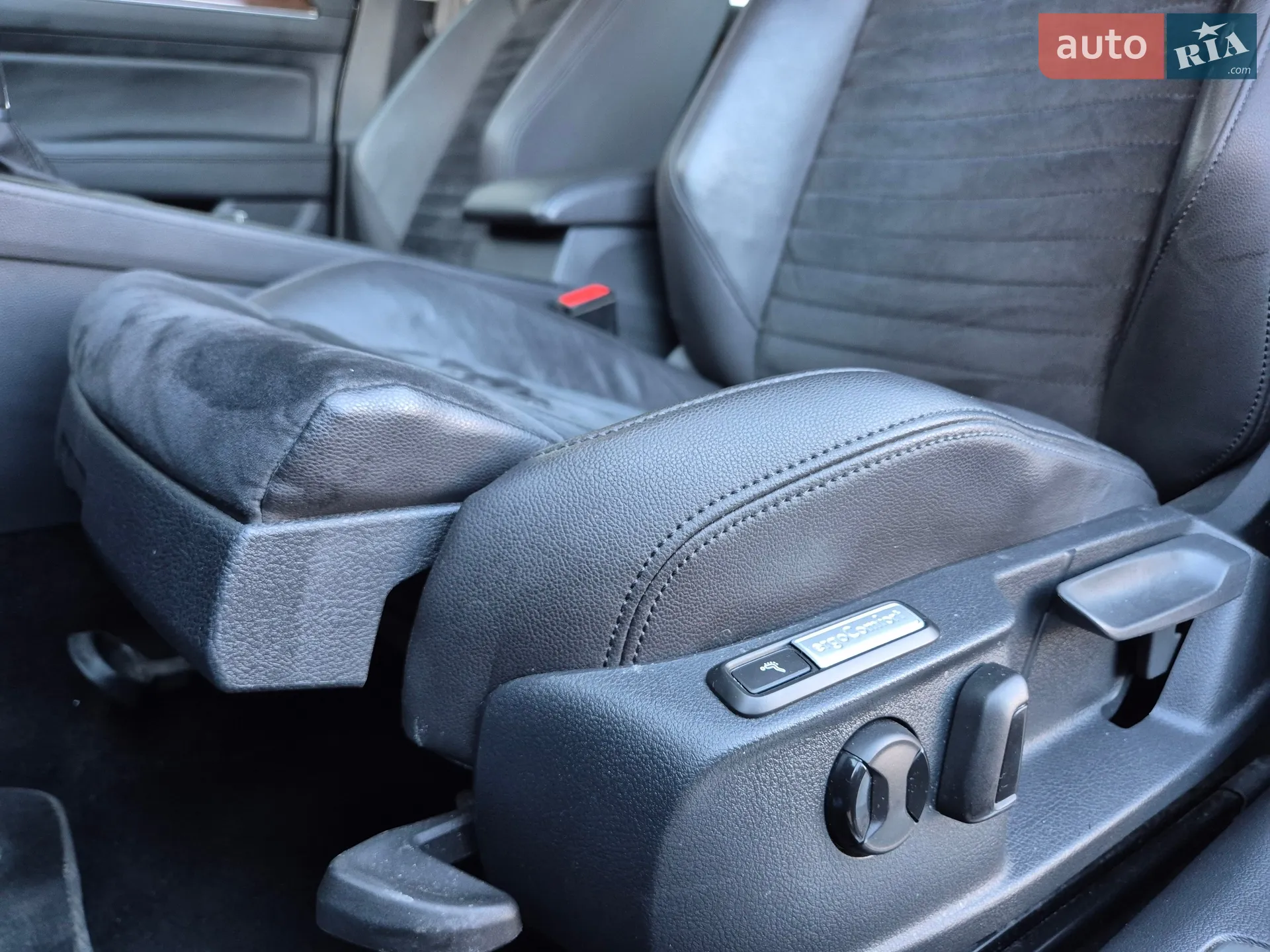 2019 Volkswagen Passat - мініатюра 10