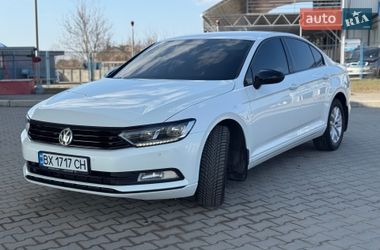 Седан Volkswagen Passat 2018 в Хмельницком