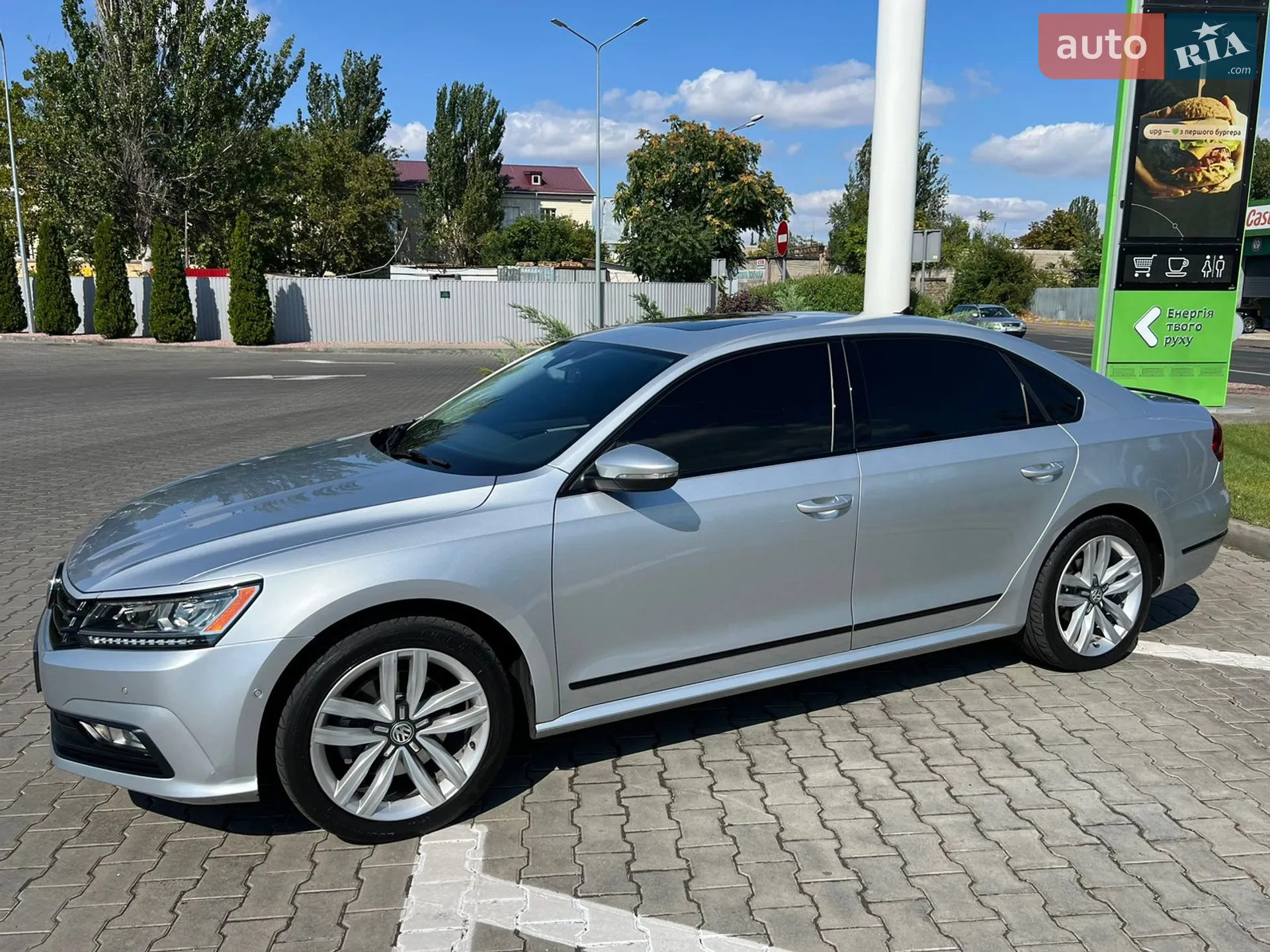 2017 Volkswagen Passat - мініатюра 4