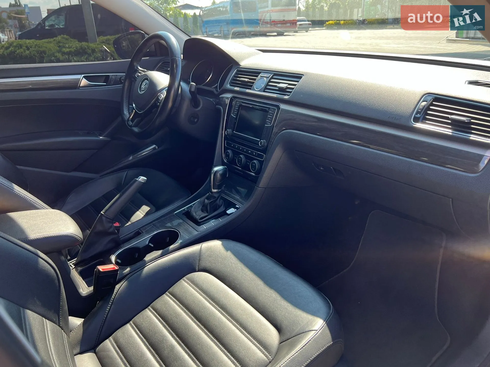 2017 Volkswagen Passat - мініатюра 13