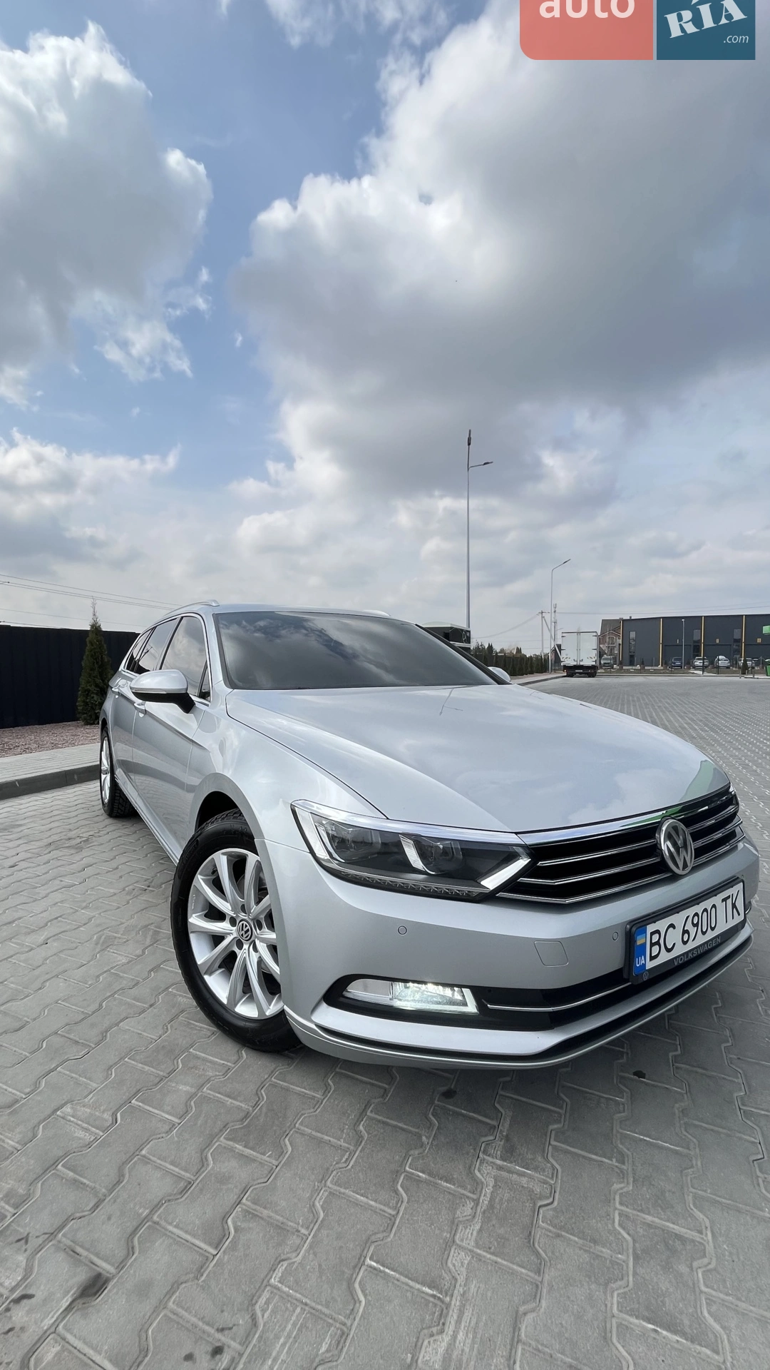 2015 Volkswagen Passat - мініатюра 4