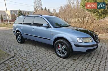 Універсал Volkswagen Passat 1999 в Любомлі