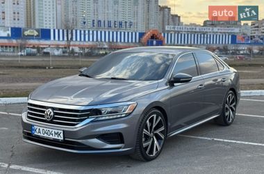 Седан Volkswagen Passat 2020 в Киеве