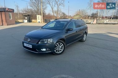 Універсал Volkswagen Passat 2012 в Калуші