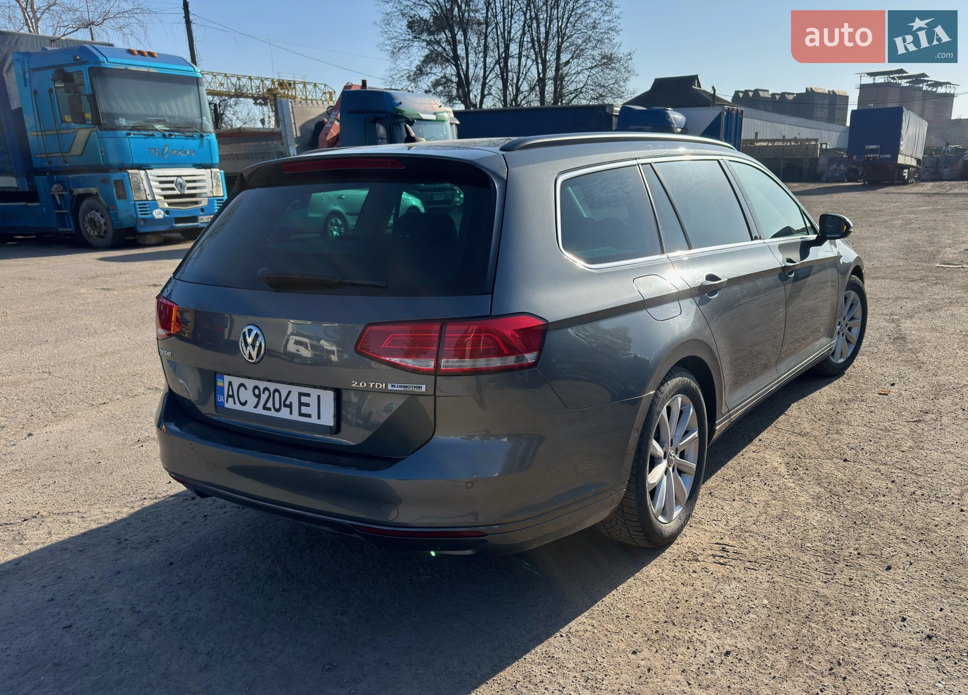 2016 Volkswagen Passat - мініатюра 4