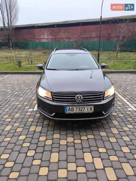 Volkswagen Passat 2011