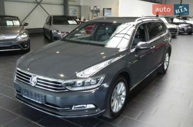 Універсал Volkswagen Passat 2018 в Києві