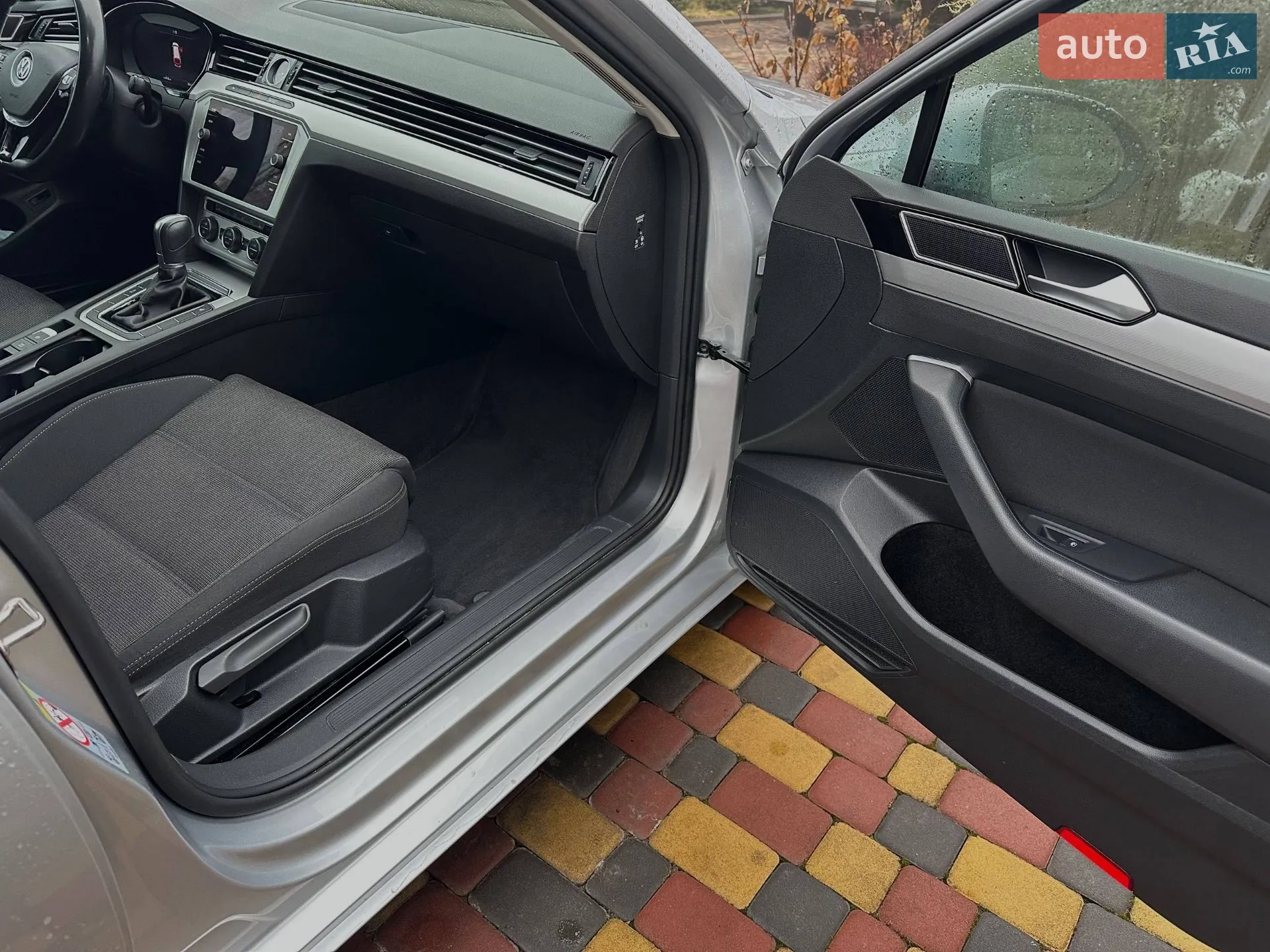 2019 Volkswagen Passat - мініатюра 12