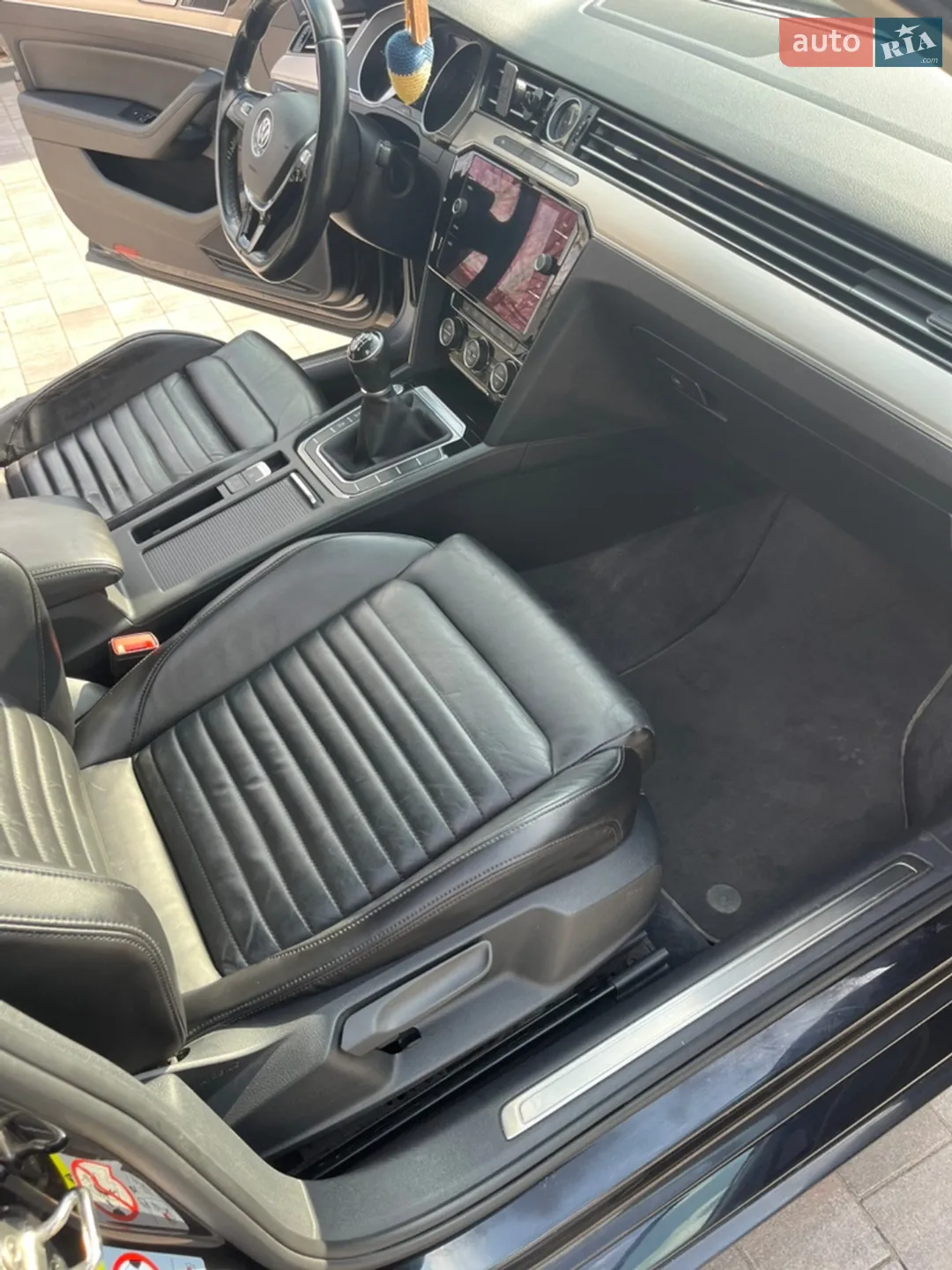 2017 Volkswagen Passat - мініатюра 24