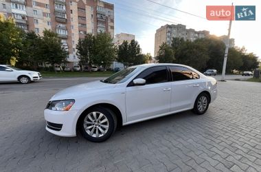 Седан Volkswagen Passat 2014 в Хмельницькому