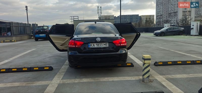 Седан Volkswagen Passat 2013 в Киеве