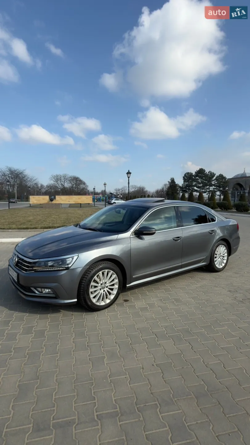 2016 Volkswagen Passat - мініатюра 13