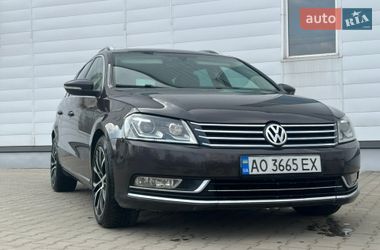 Универсал Volkswagen Passat 2011 в Дрогобыче