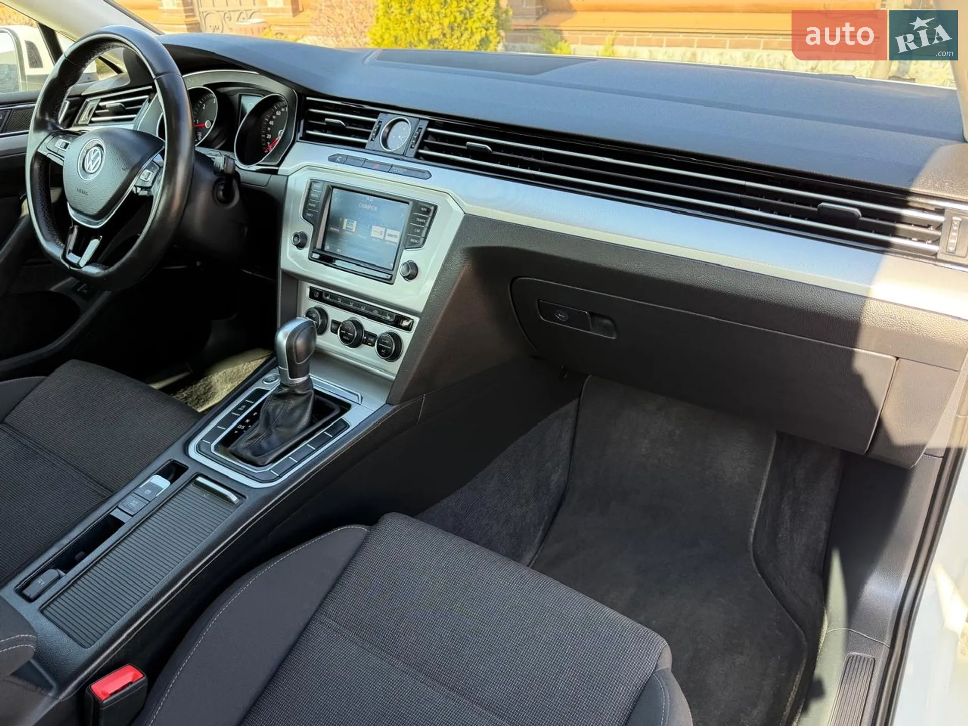 2016 Volkswagen Passat - мініатюра 23
