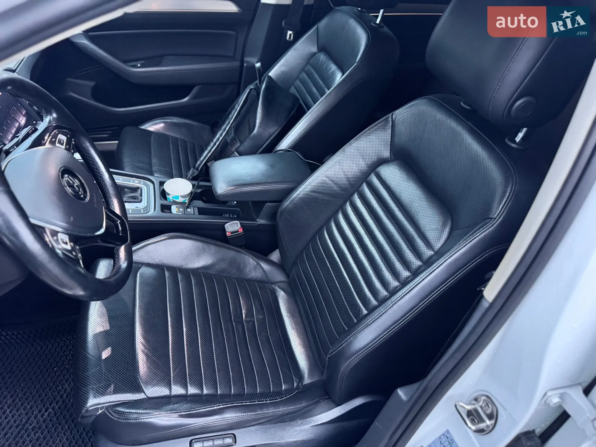 2015 Volkswagen Passat - мініатюра 21