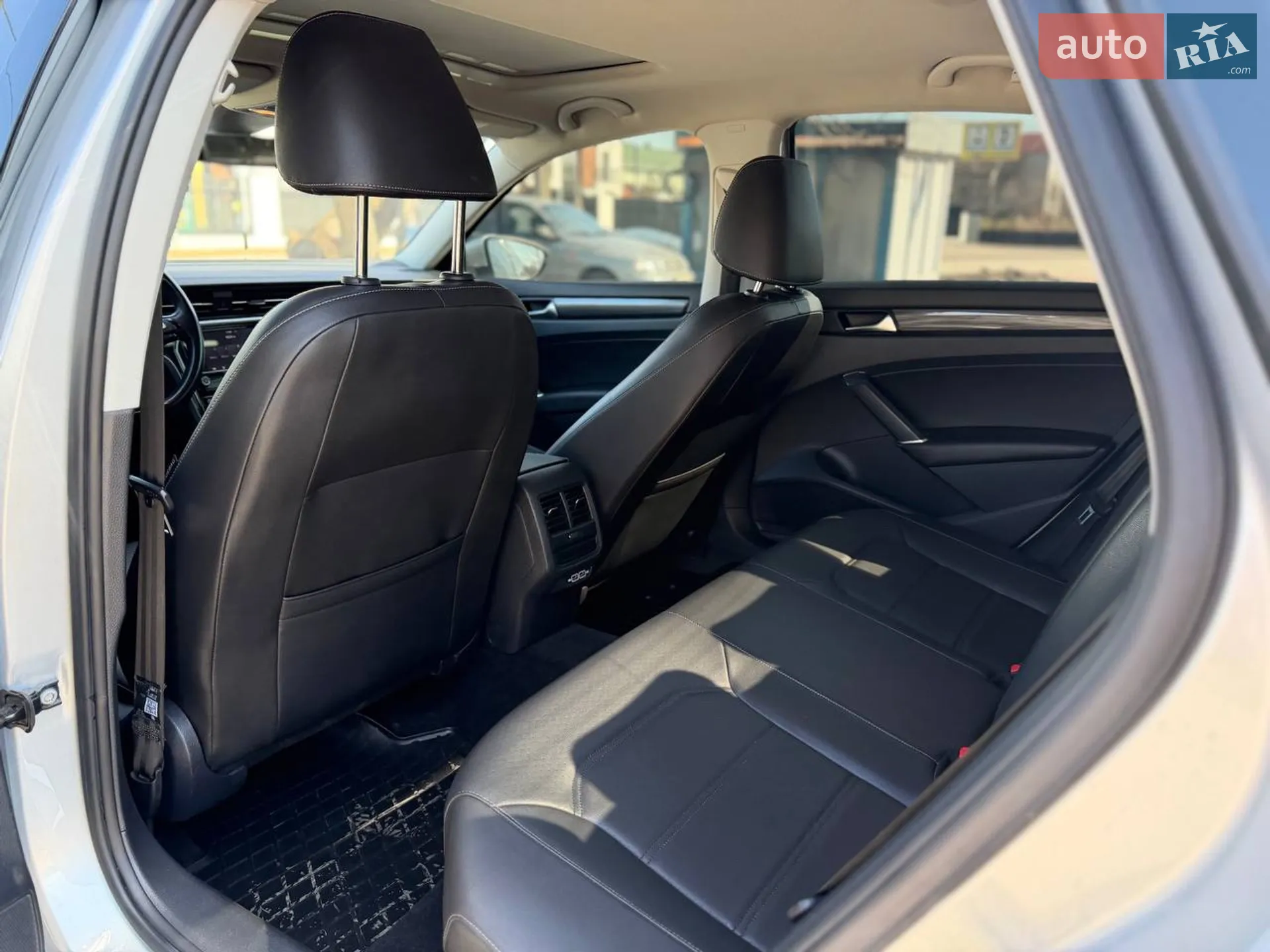2020 Volkswagen Passat - мініатюра 40
