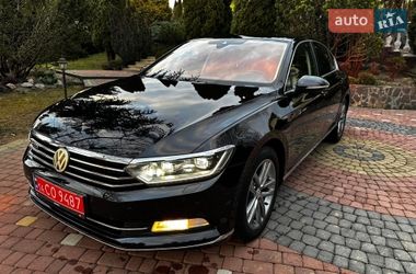 Седан Volkswagen Passat 2016 в Хусте