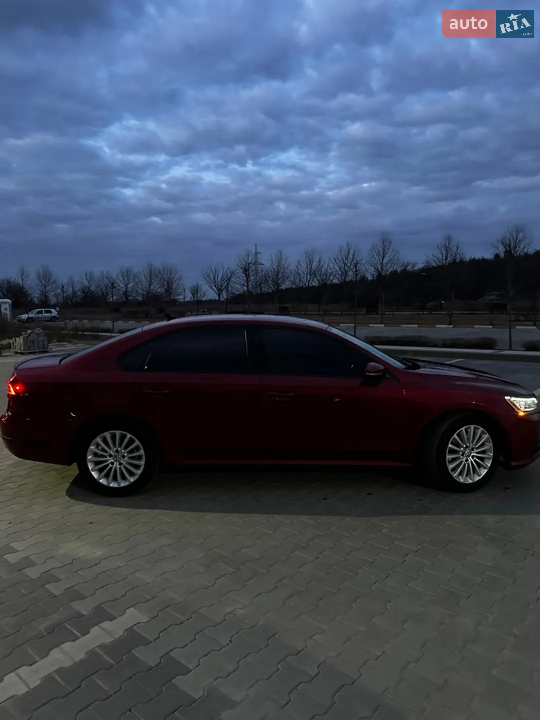 2017 Volkswagen Passat - мініатюра 3